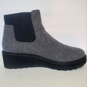 Eileen Fisher Chesea gray fleece wedge heel pull on ankle boot. 11